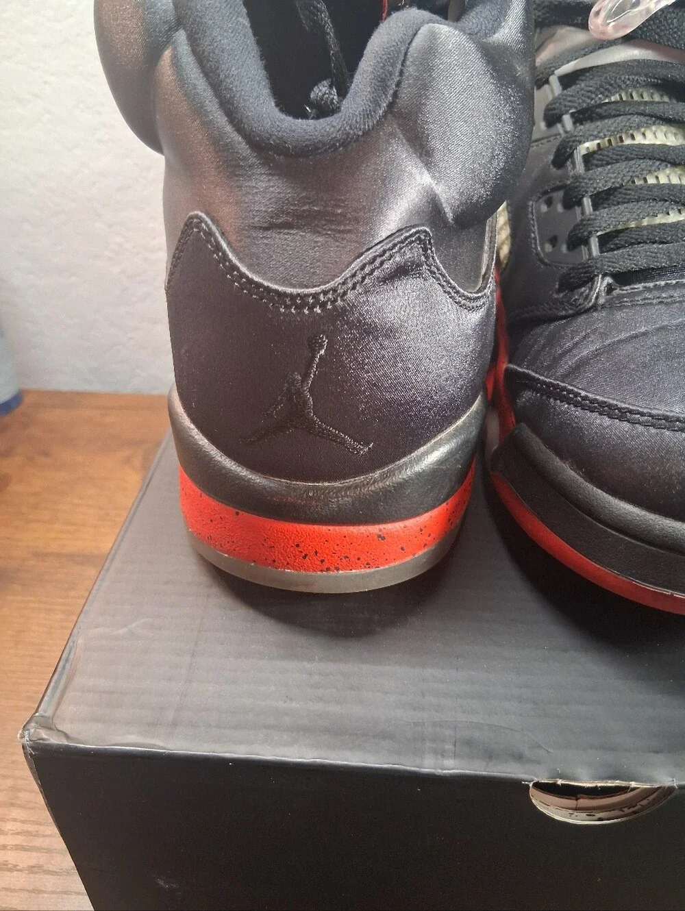 Jordan 5 Retro SATIN BRED